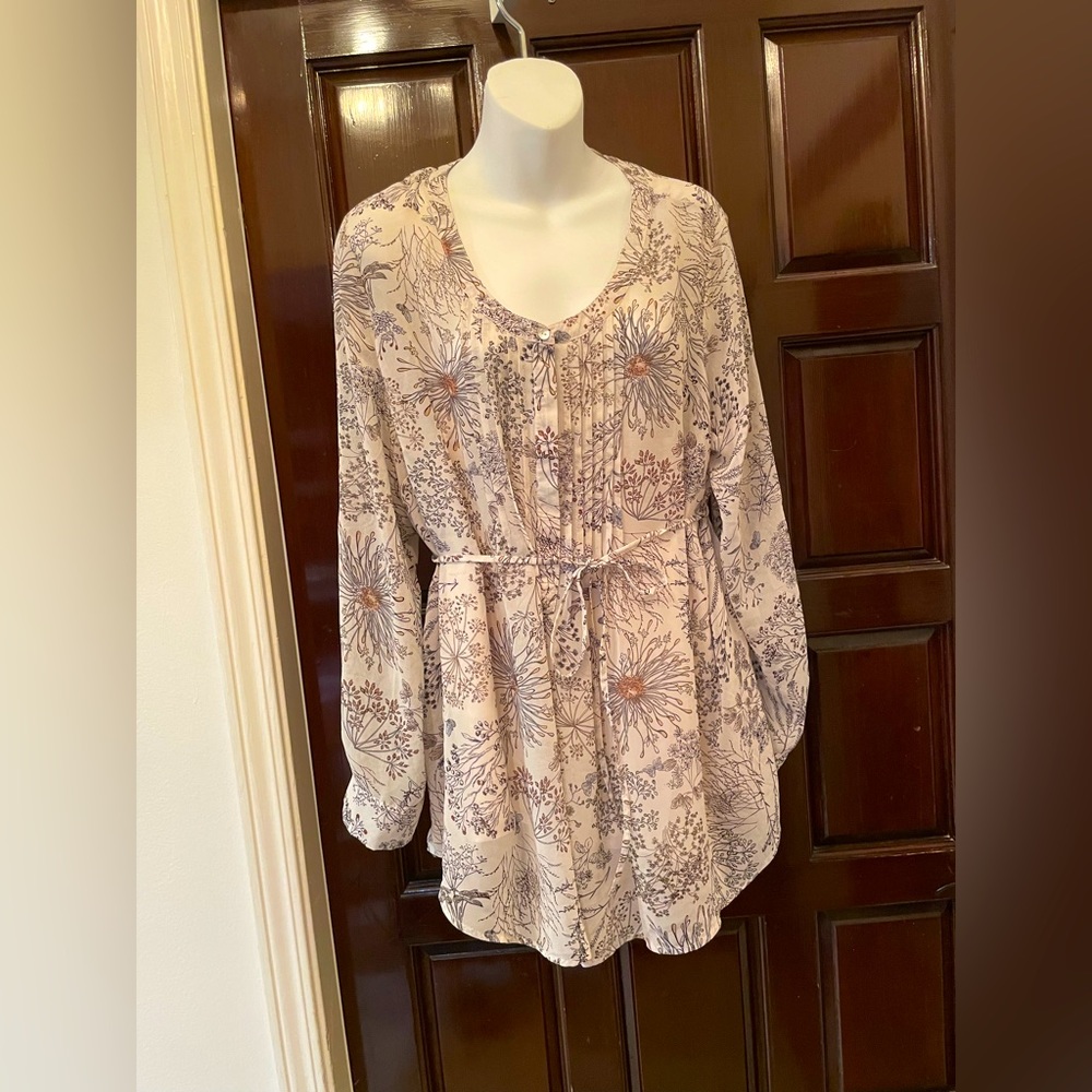 Motherhood top w/ spaghetti strap tank liner in Gray and Brown Tones Size XL